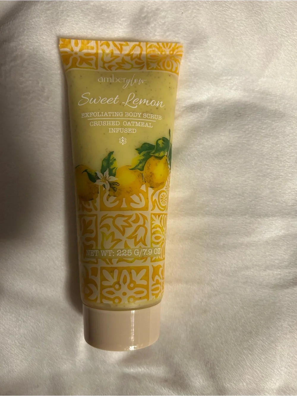 🎉Amber Glow Sweet Lemon Exfoliating Body Scrub - Yellow 7.9 OZ